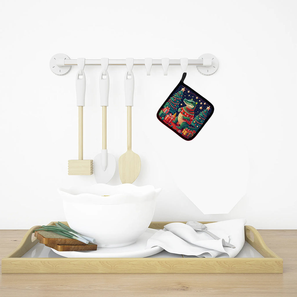 Animal Christmas Pair of Pot Holders - Size: 7.5HX7.5W | Pack Of: 1 | Collection name: Animal christmas