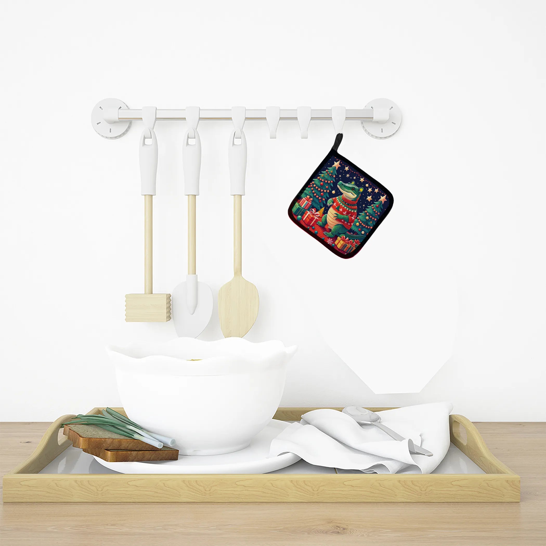 Animal Christmas Pair of Pot Holders - Size: 7.5HX7.5W | Pack Of: 1 | Collection name: Animal christmas