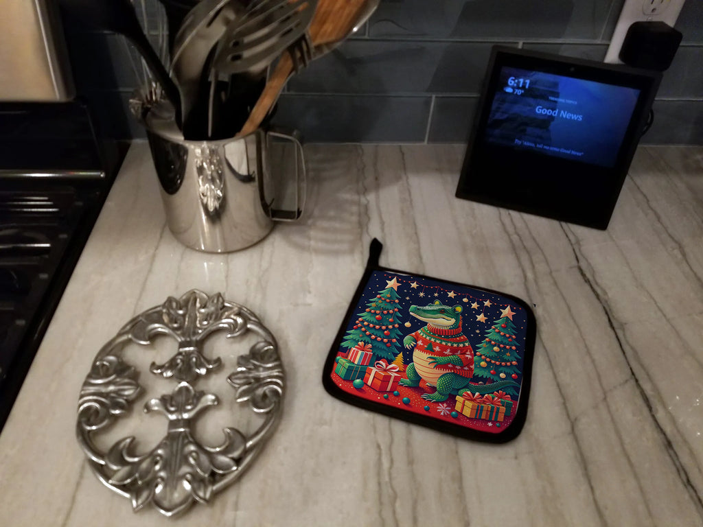 Animal Christmas Pair of Pot Holders - Size: 7.5HX7.5W | Pack Of: 1 | Collection name: Animal christmas