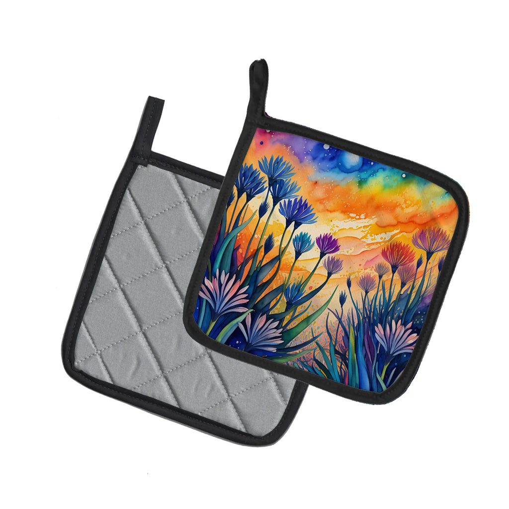 Colorful Flowers Pair of Pot Holders - Size: 7.5HX7.5W | Pack Of: 1 | Collection name: Colorful flowers
