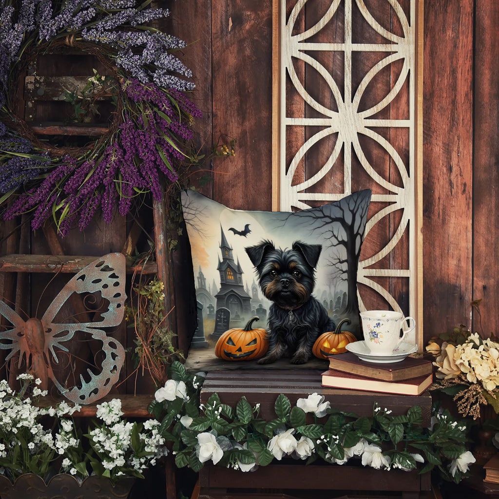 Spooky Halloween Throw Pillow - Pack Of: 1 | Collection name: Spooky halloween
