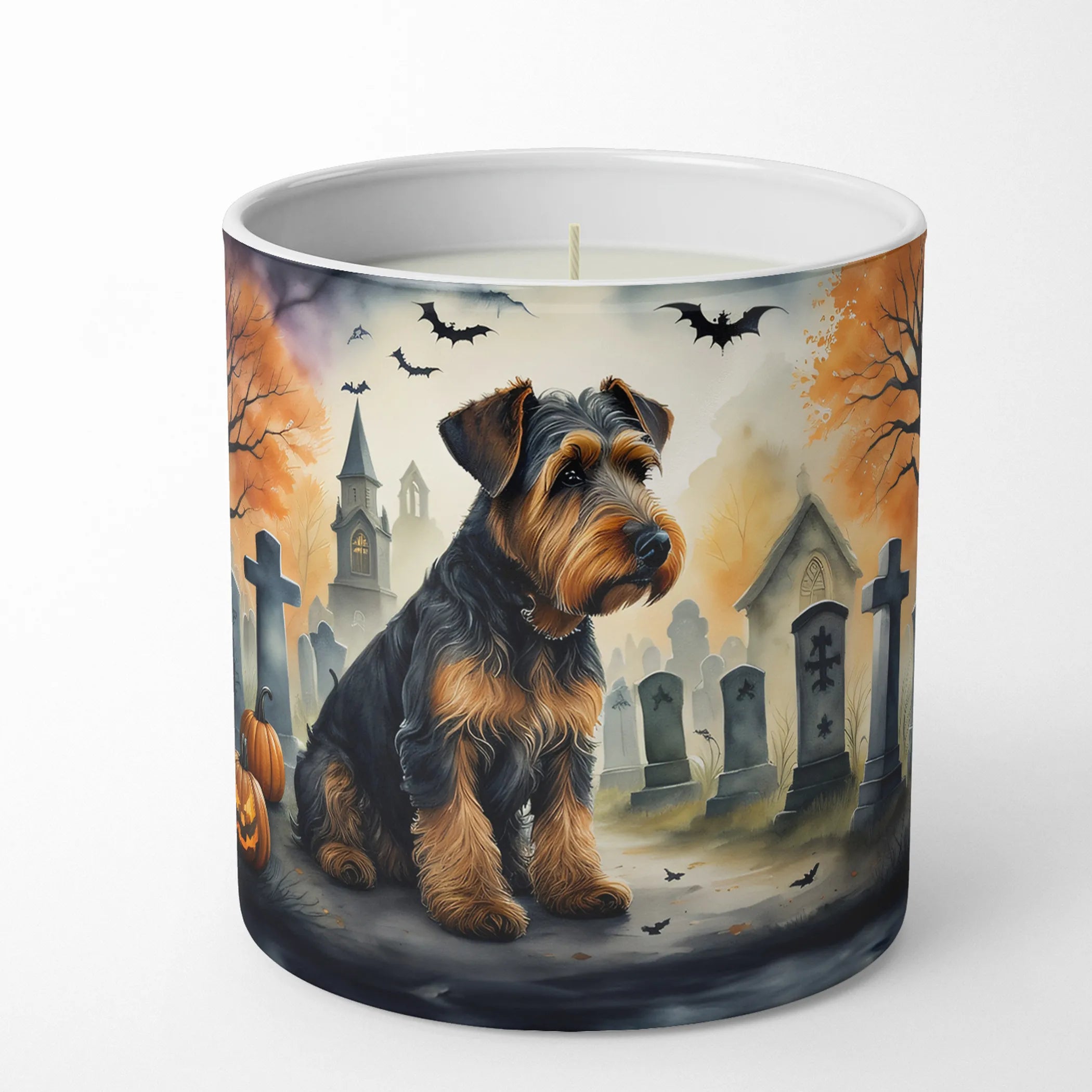 Spooky Halloween Decorative Soy Candle - Size: 10 OZ | Pack Of: 1 | Collection name: Spooky halloween