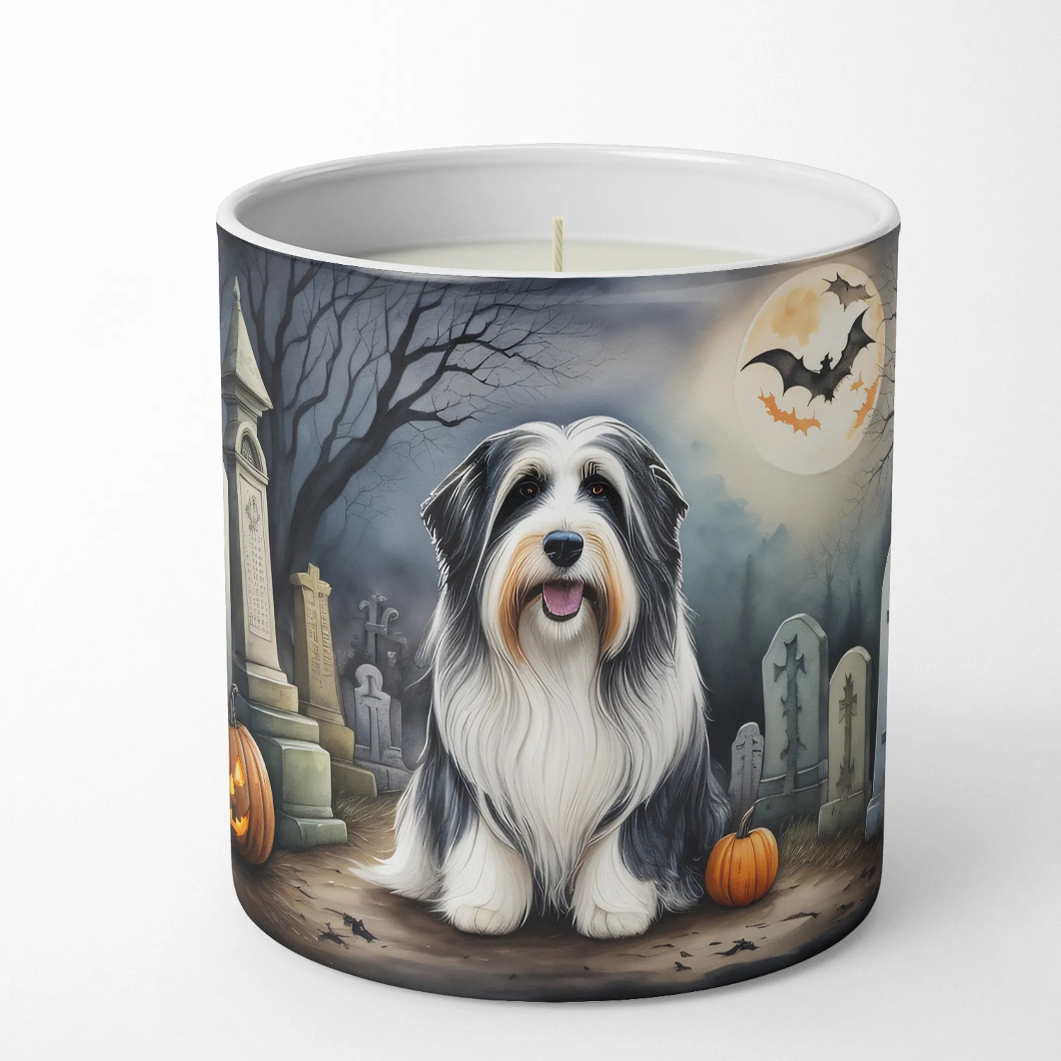Spooky Halloween Decorative Soy Candle - Size: 10 OZ | Pack Of: 1 | Collection name: Spooky halloween