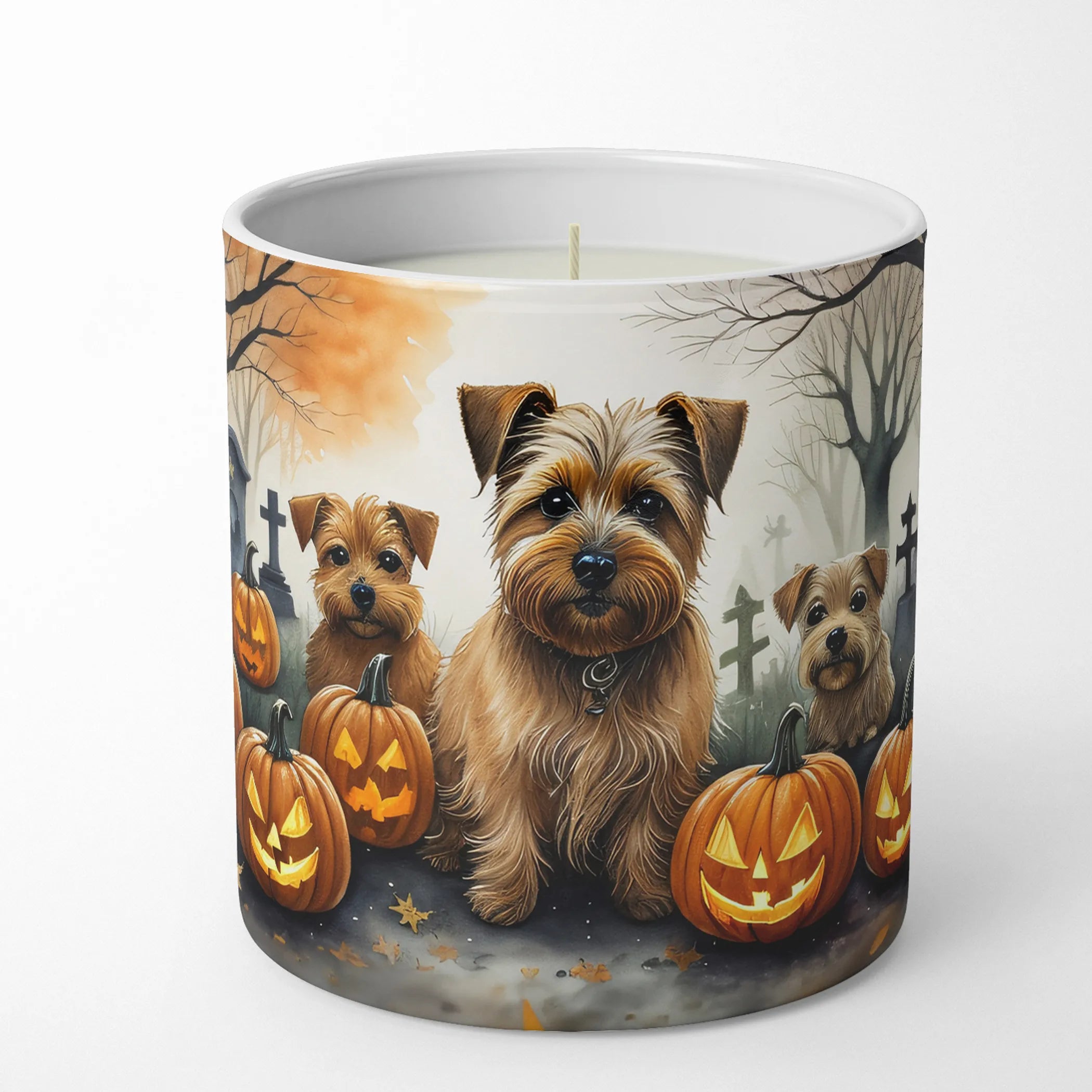 Spooky Halloween Decorative Soy Candle - Size: 10 OZ | Pack Of: 1 | Collection name: Spooky halloween