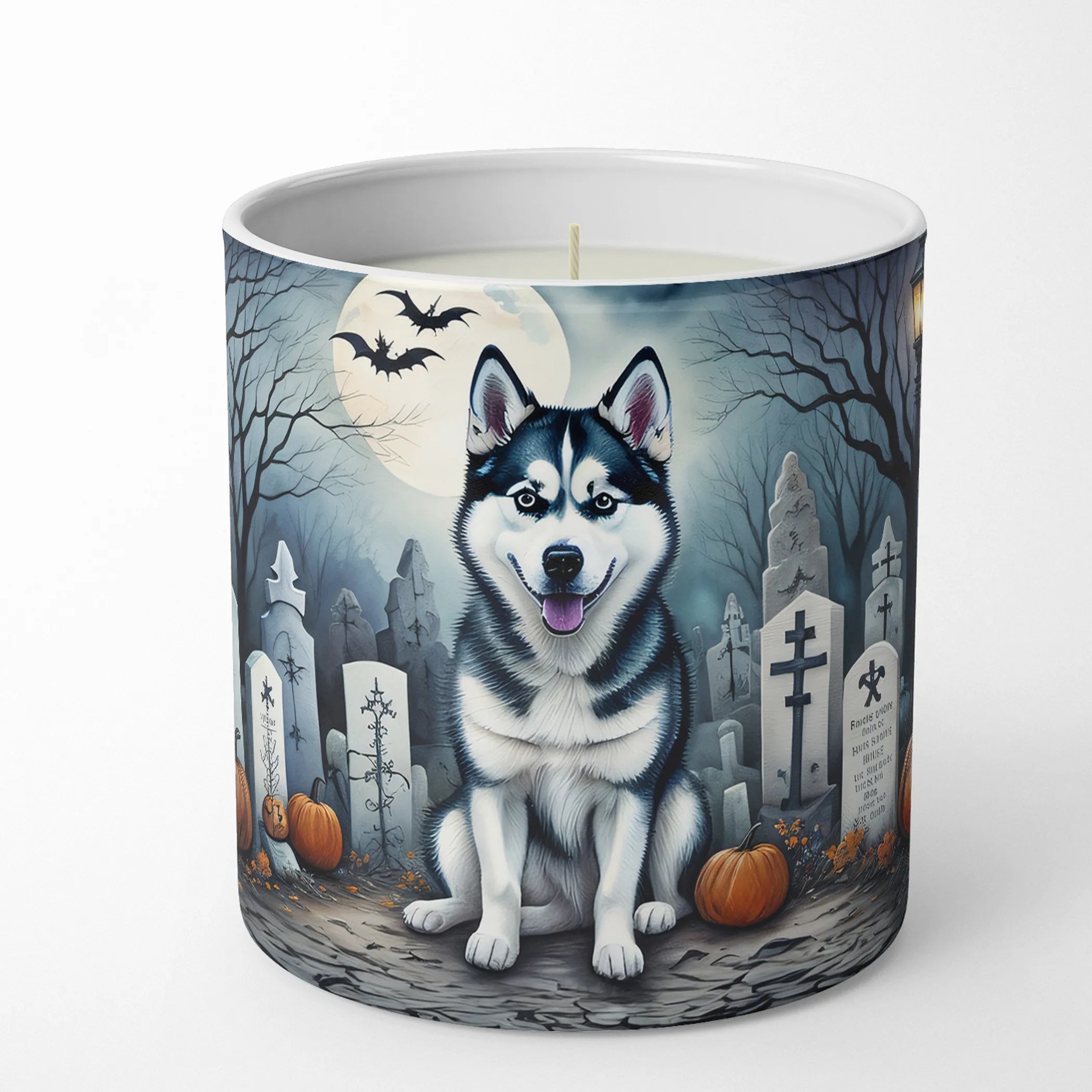 Spooky Halloween Decorative Soy Candle - Size: 10 OZ | Pack Of: 1 | Collection name: Spooky halloween