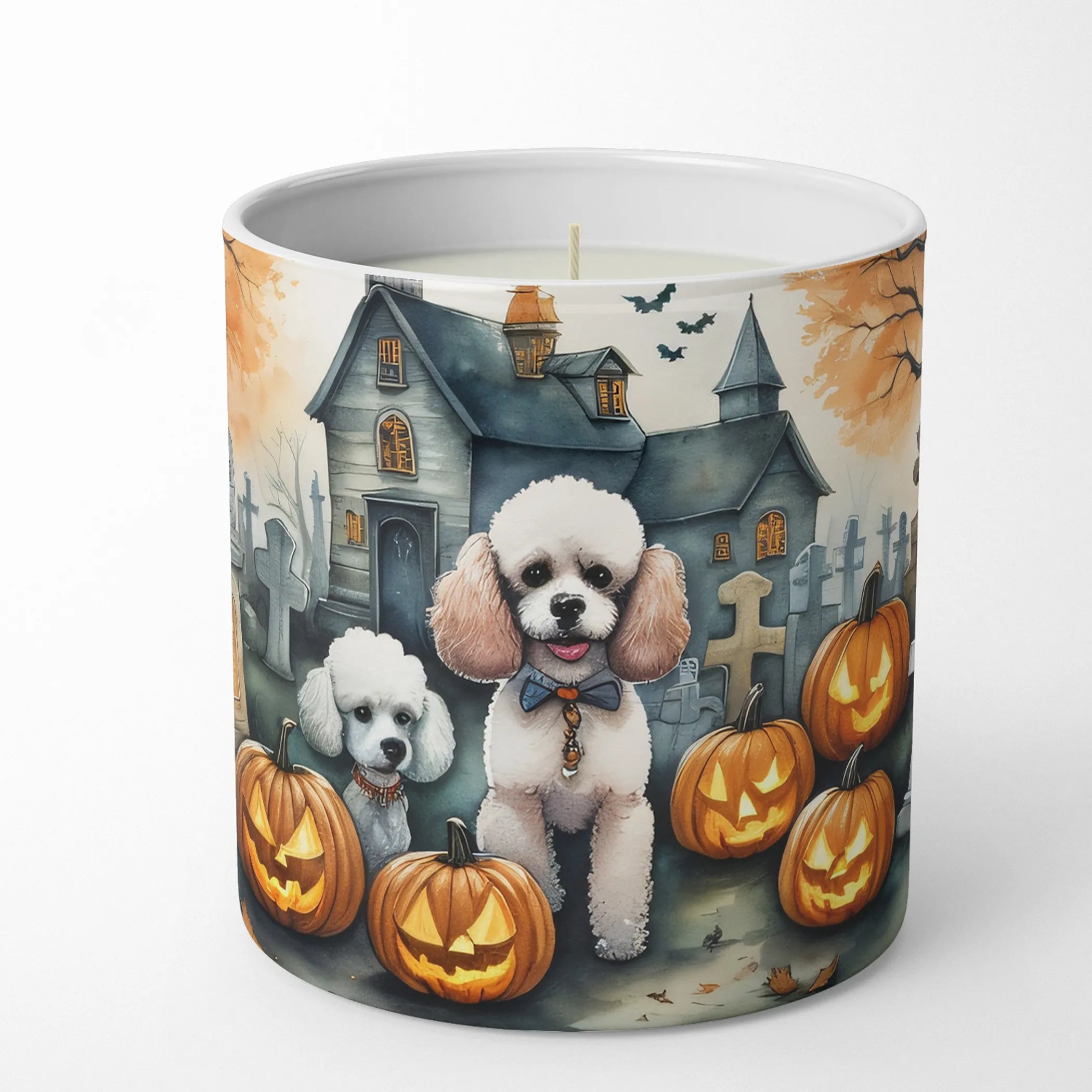 Spooky Halloween Decorative Soy Candle - Size: 10 OZ | Pack Of: 1 | Collection name: Spooky halloween