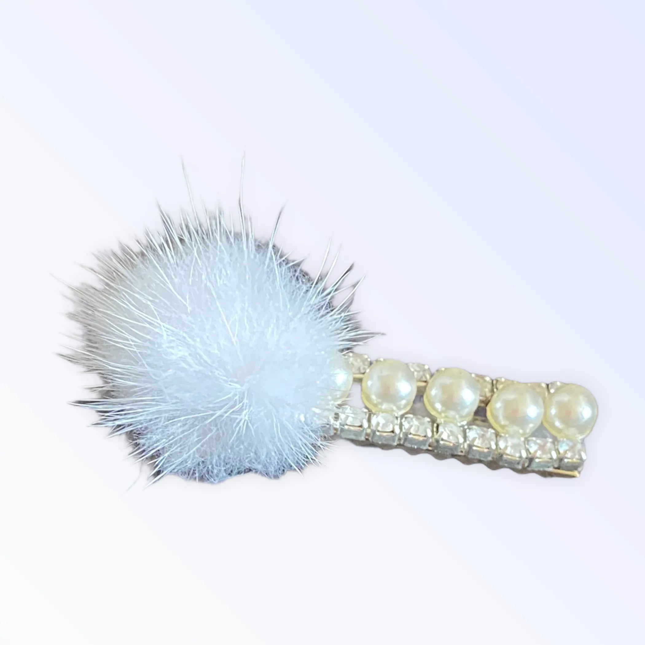 Pearlella Clips